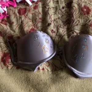 Victoria Secret Size:34B